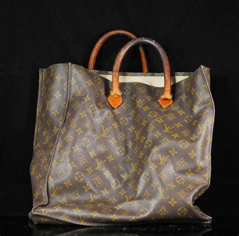 small lv tote|lv tote bag with zipper.